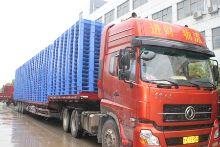 林輝塑業(yè)給您帶來高溫預(yù)警，本周高氣溫都在30°C+
